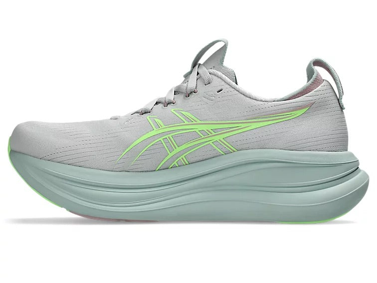 ASICS Women's Gel-Nimbus 28 Running Shoes