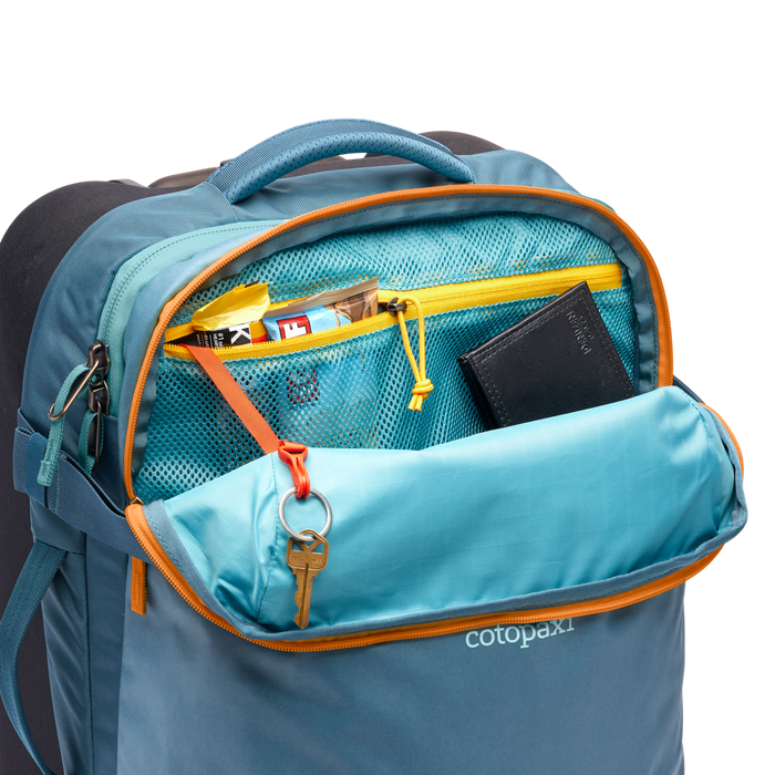 Cotopaxi Allpa Roller Bag