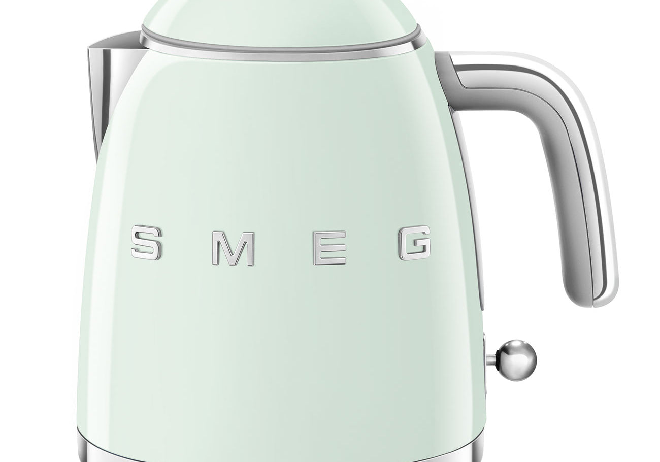 SMEG Retro Style Mini Electric Kettle