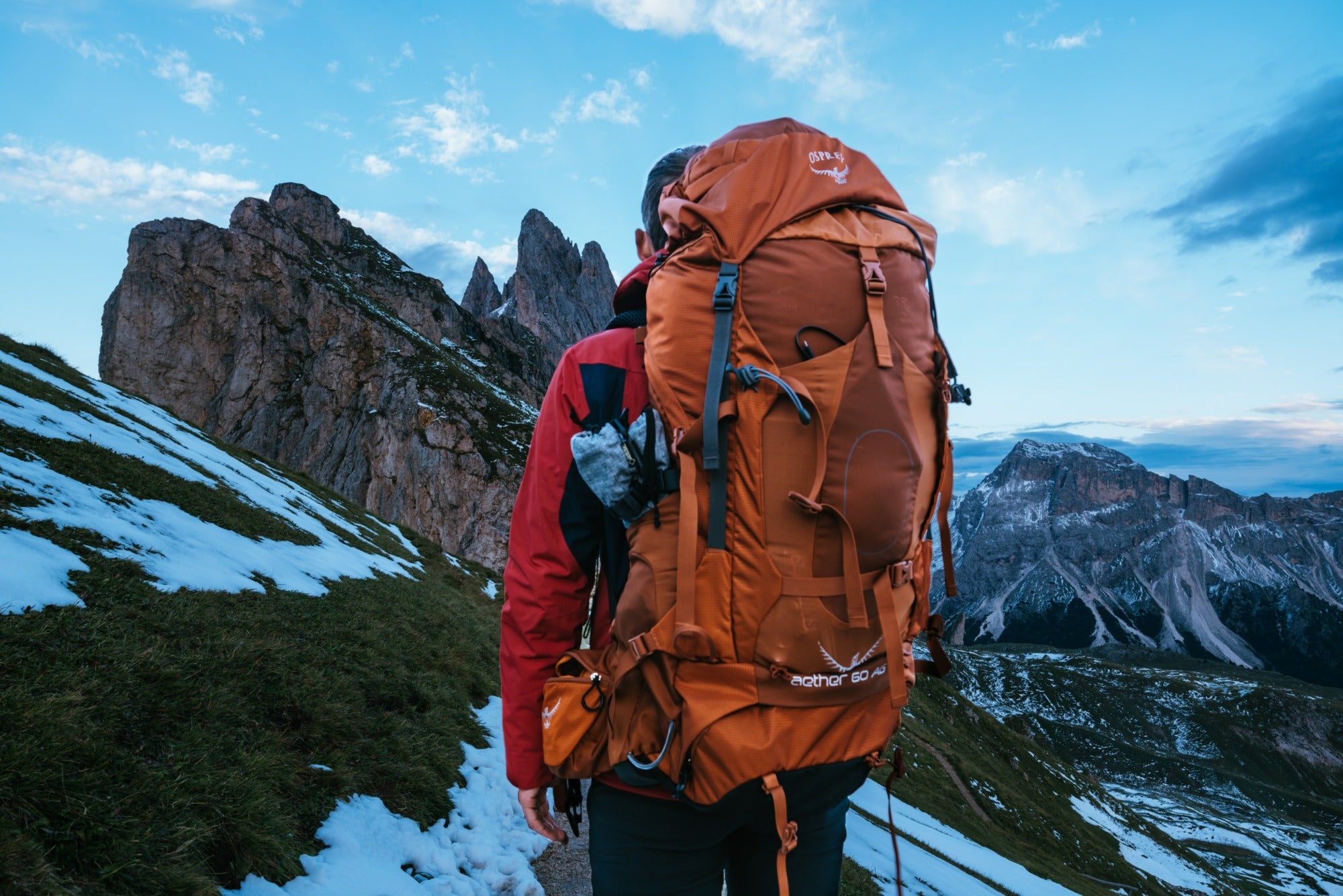 Osprey-Travel-Backpacks-Featured-Image.jpg