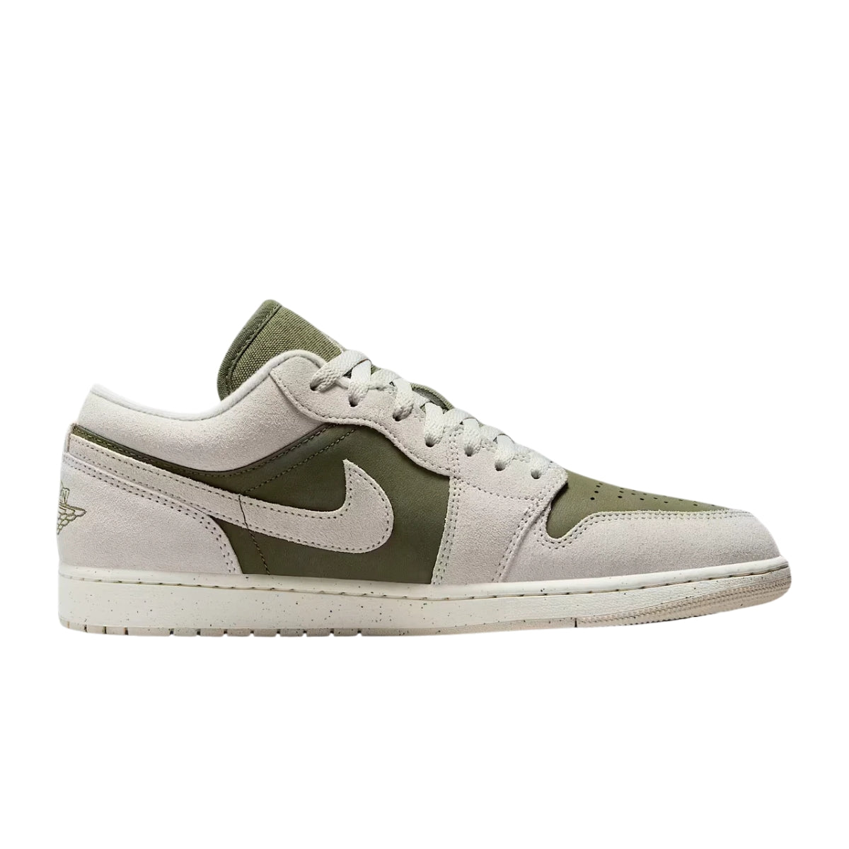 Nike Men's AIR JORDAN 1 LOW SE Shoe