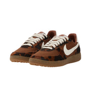 Nike Women's FIELD GENERAL SE PNT Shoe