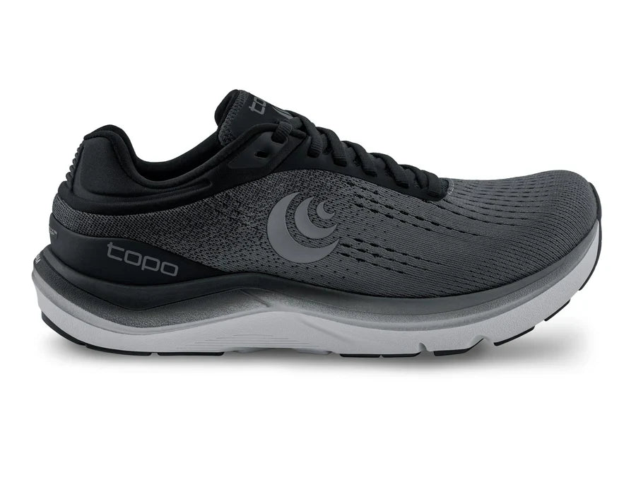 Topo Athletic Men's Magnifly 5
