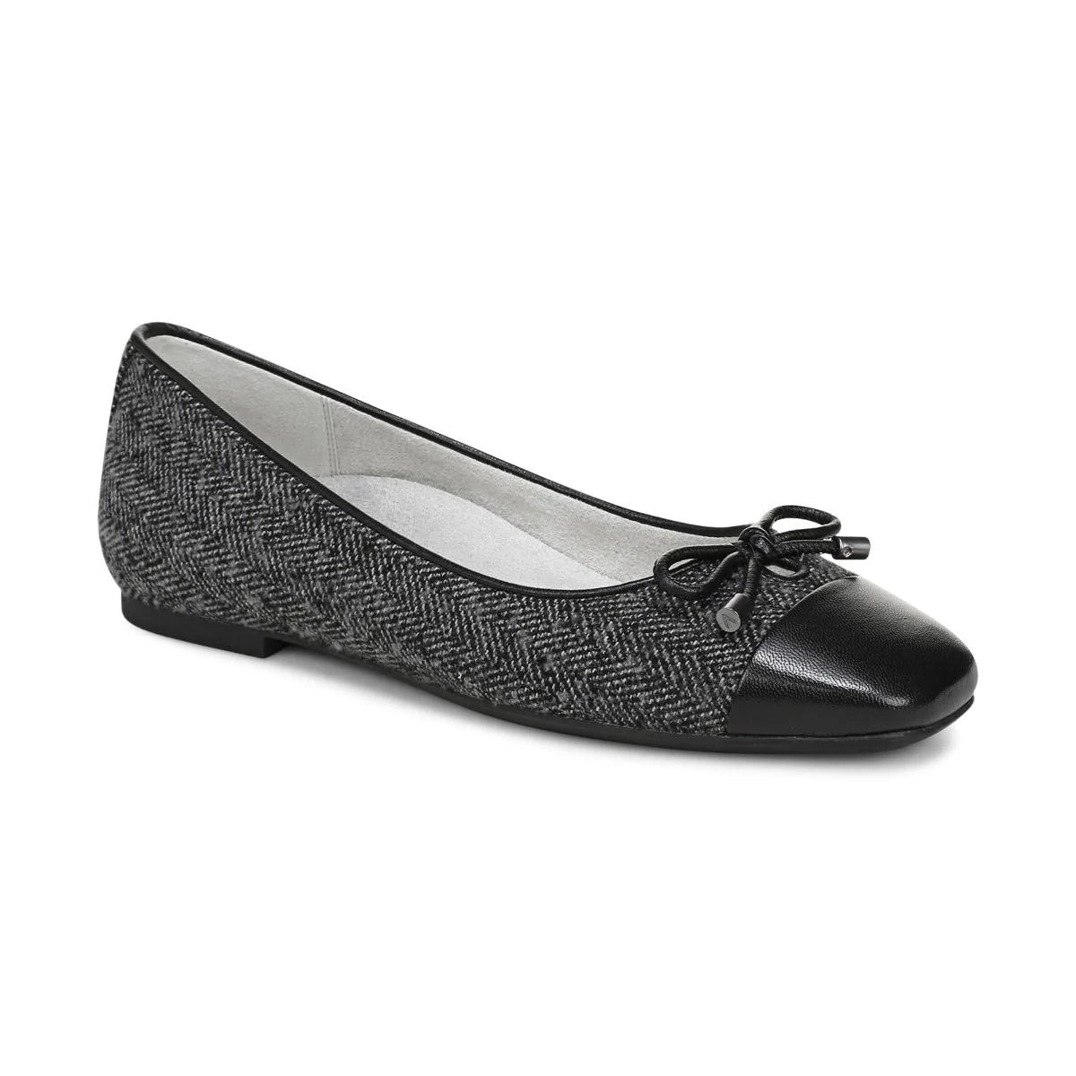 Vionic Women's Klara Ballet Flat